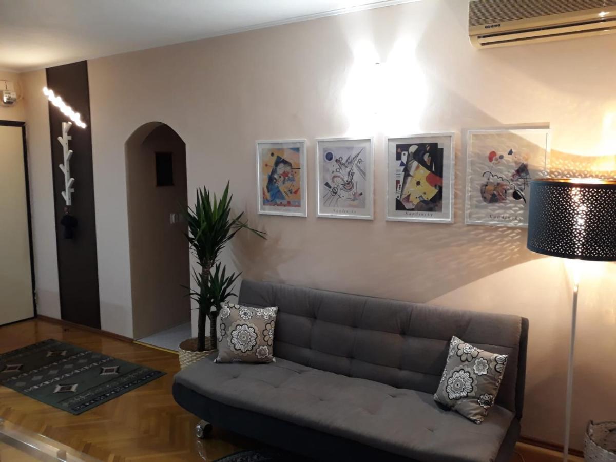 Eva Twin Apartments Букурещ Екстериор снимка