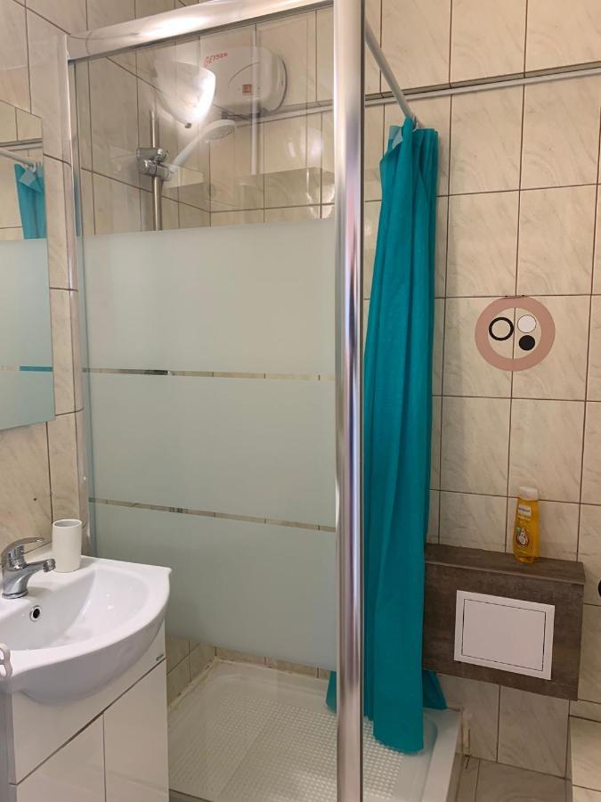 Eva Twin Apartments Букурещ Екстериор снимка