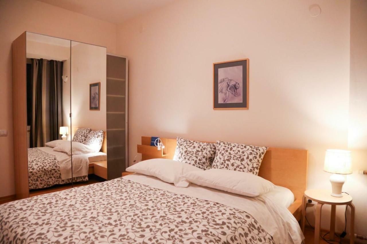 Eva Twin Apartments Букурещ Екстериор снимка