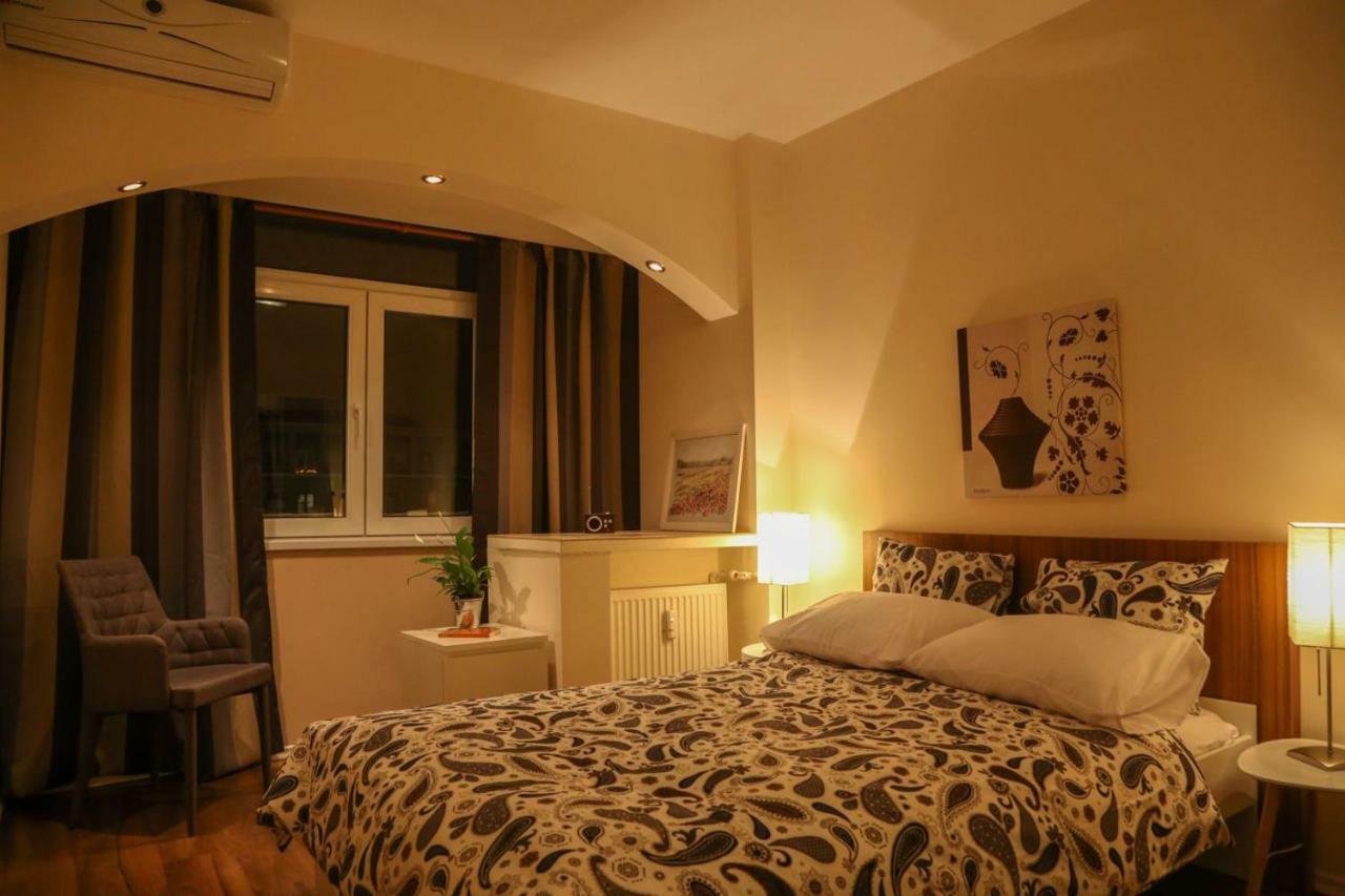 Eva Twin Apartments Букурещ Екстериор снимка